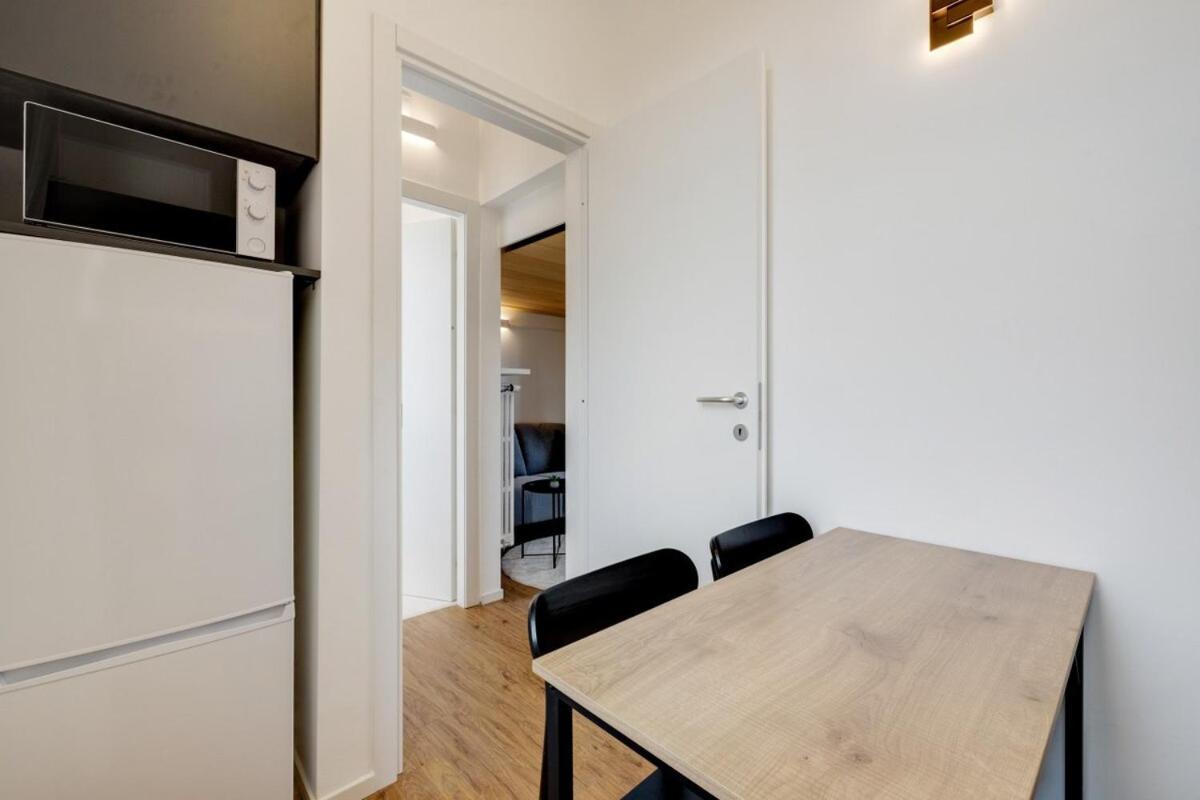 Homeby, Cozy Penthouse Apartment 밀라노 외부 사진