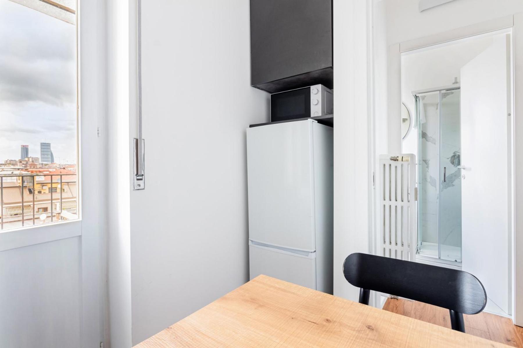 Homeby, Cozy Penthouse Apartment 밀라노 외부 사진